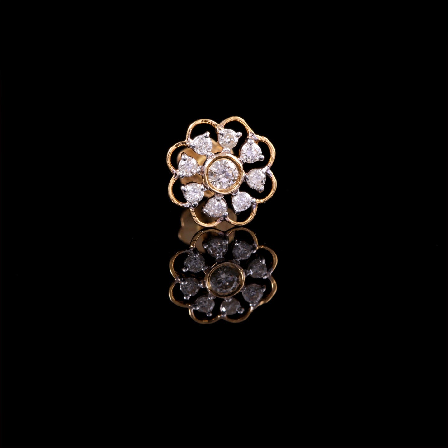 Diamond Nose Pin
