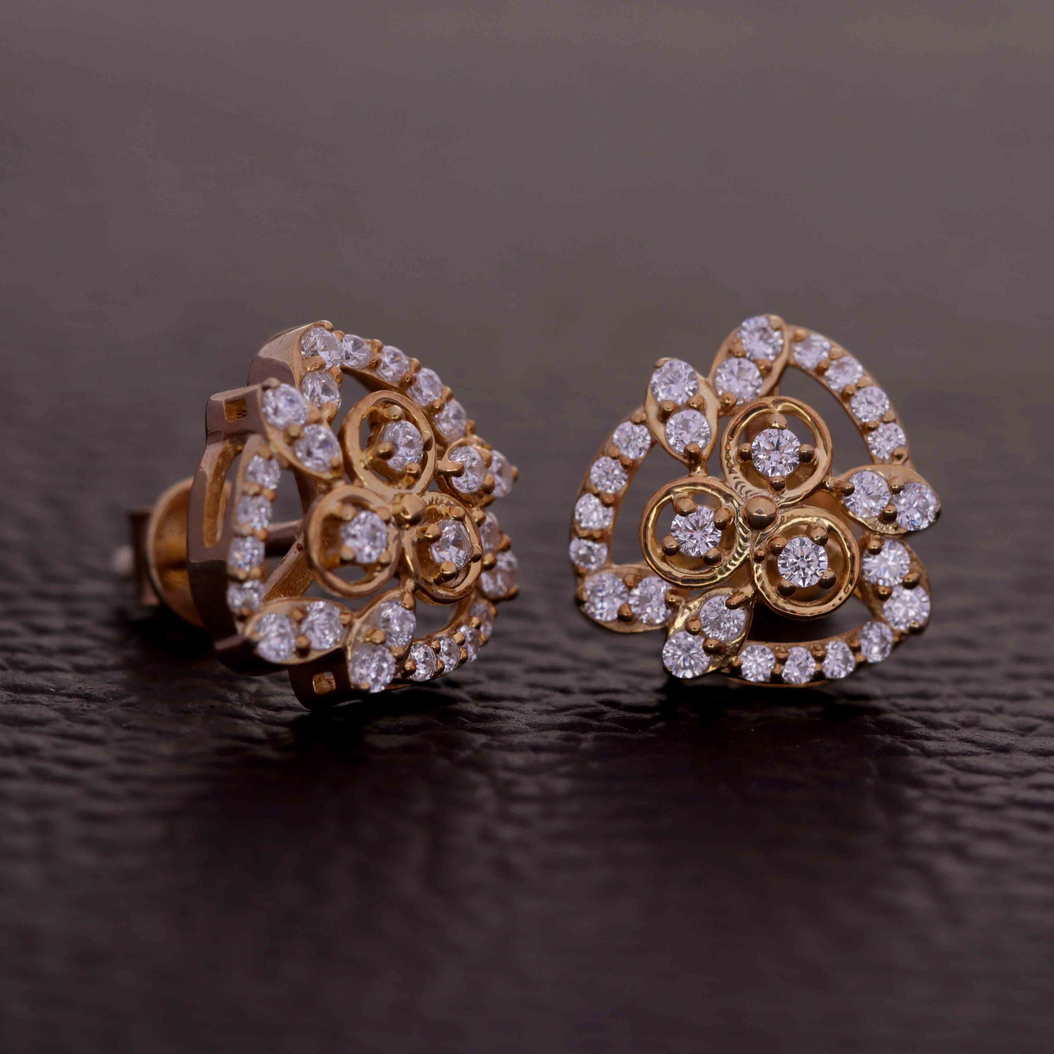 Silver Leafy Circle Stud Earrings