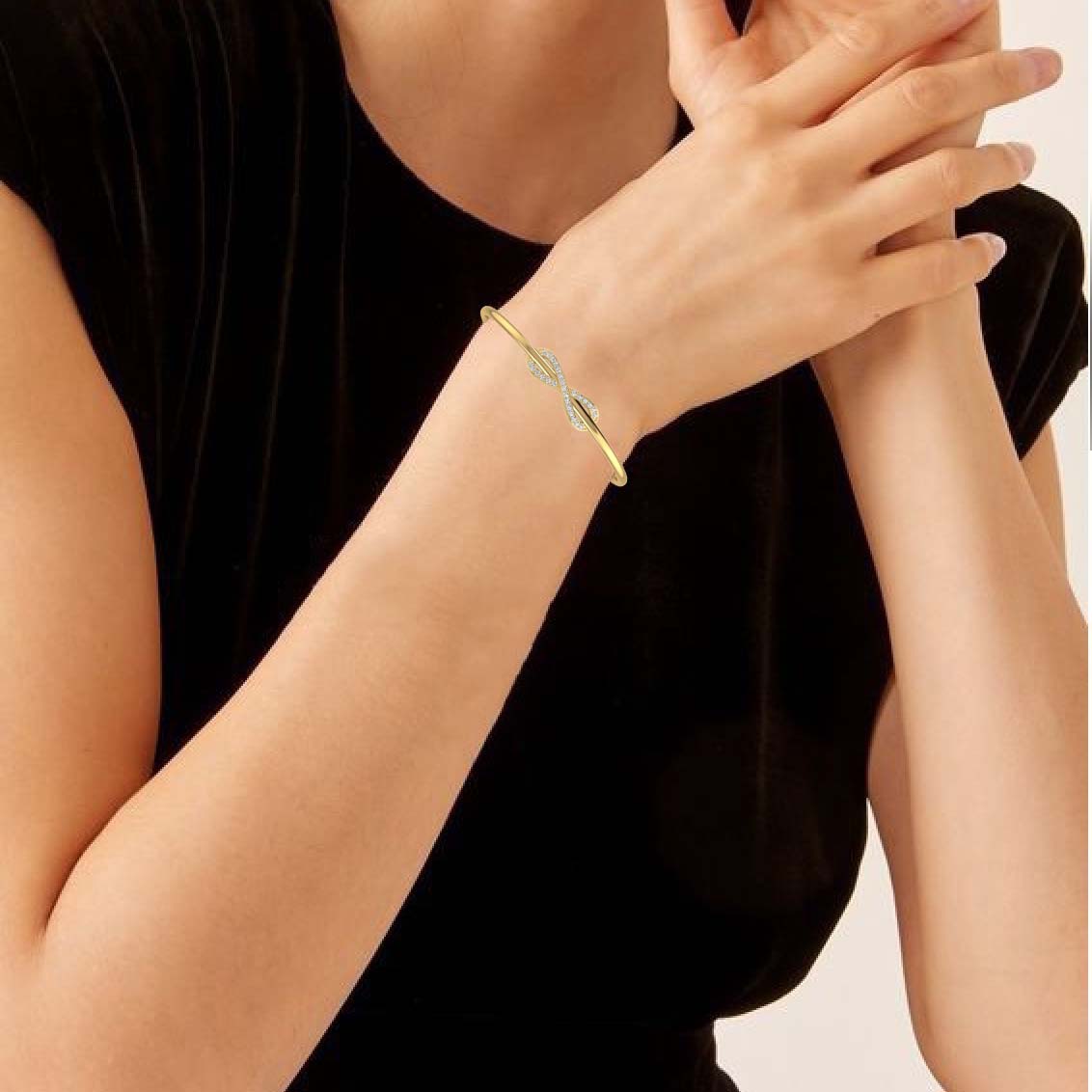 Sliver Infinity Bracelet