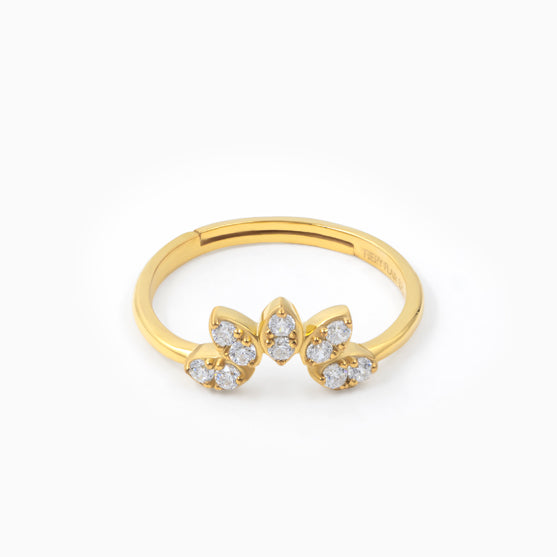 Sparkling crown silver ring