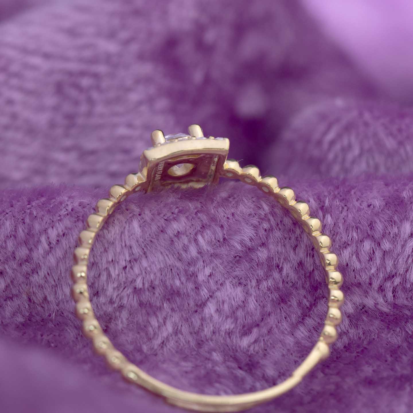 Solitaire Silver Ring