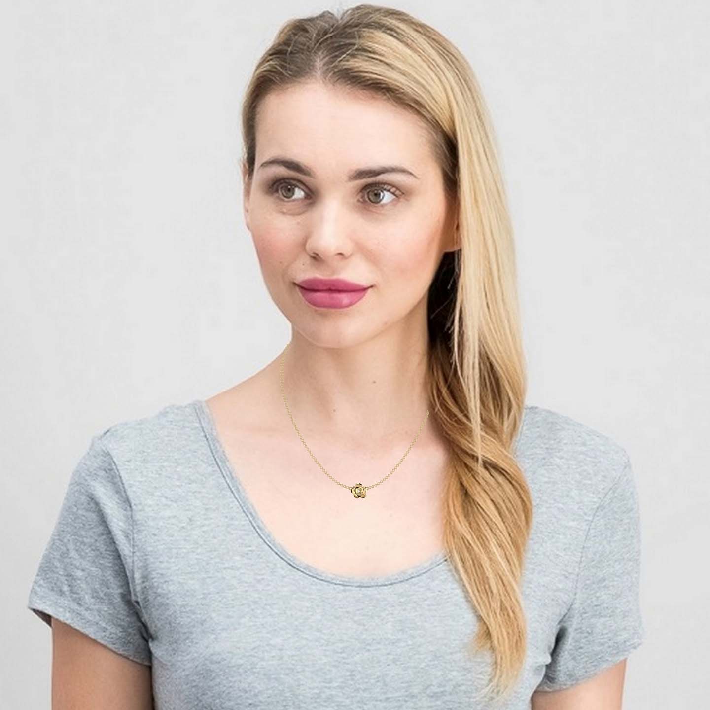 Rose Silver Pendant Necklace