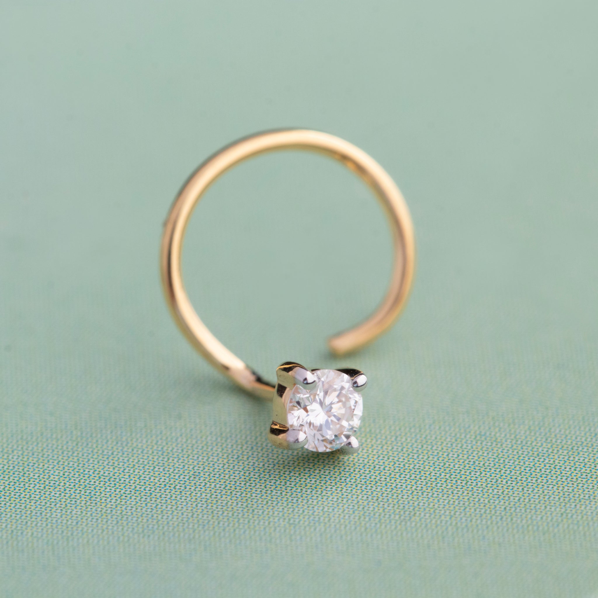 Single Stone Diamond Nose Pin