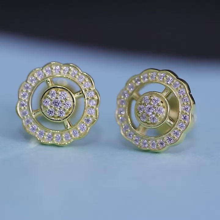 Silver Gleaming Stud Earrings